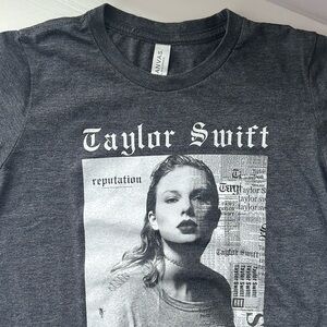 Taylor Swift 2018 Reputation Stadium Tour Cities Tee, Grey, Size Youth Medium